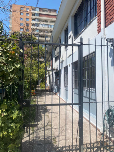 Arriendo Departamento 3D 1B 1E Barrio Italia - Providencia