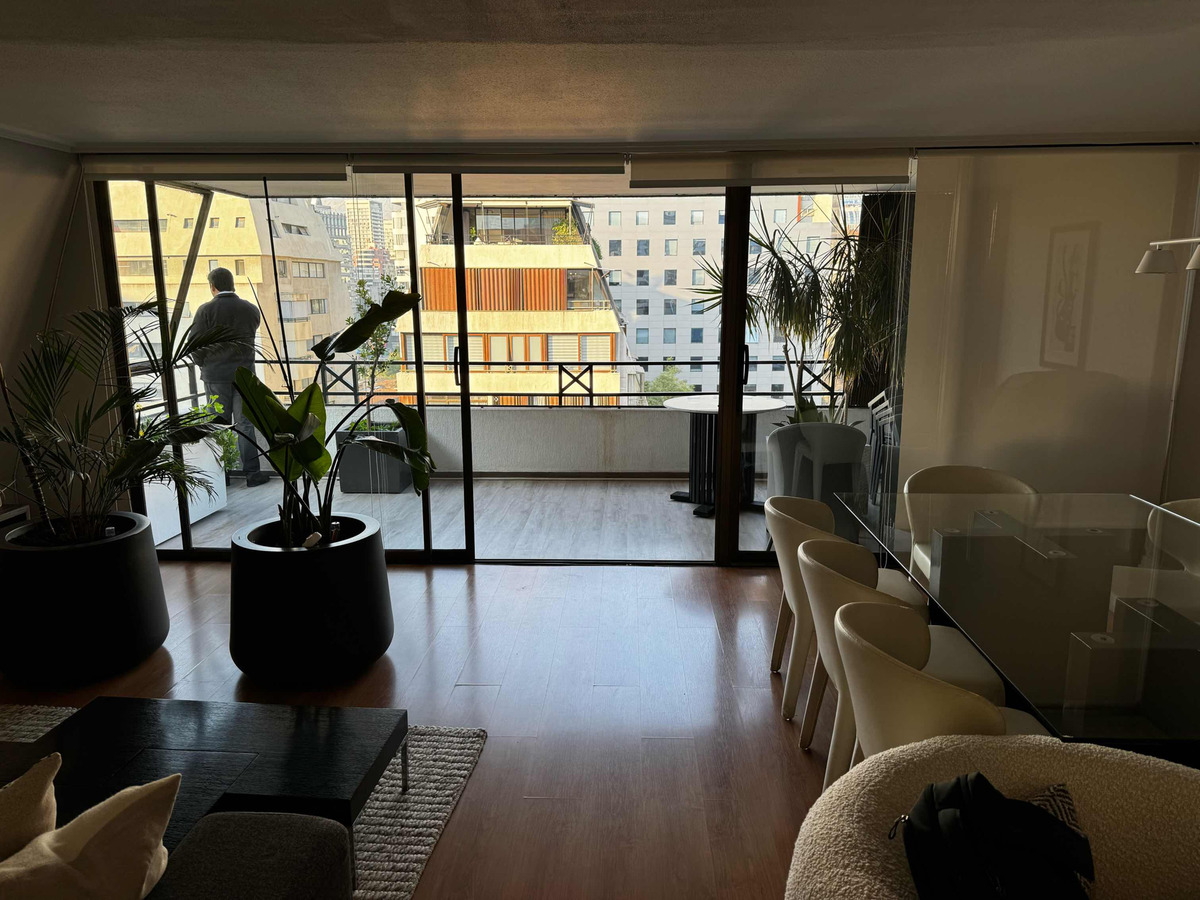Venta Departamento NO 2D 3B 1E 1Bd Barrio El Golf - Las Condes