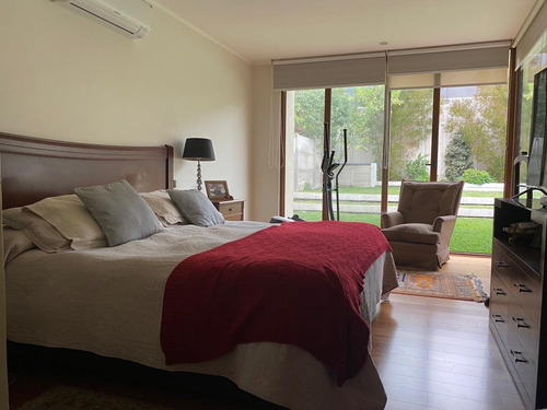 Venta Casa NOSP 6D en suite Walk-in cl&oacute;set 5B 4E 1B Chicureo - Colina