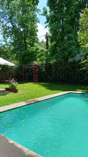 Venta Casa NO 5D en suite Walk-in cl&oacute;set 4B 3E 1B La Dehesa - Lo Barnechea