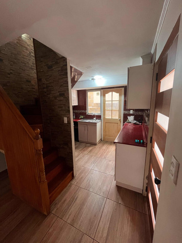 Arriendo Casa 4D 1B 2E Antigua Lo Barnechea - Lo Barnechea