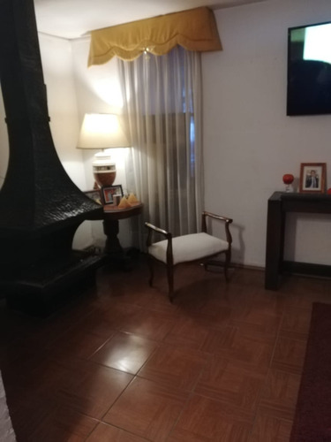 Venta Casa NO 5D 2B 1E 1B Estadio Nacional - &Ntilde;u&ntilde;oa